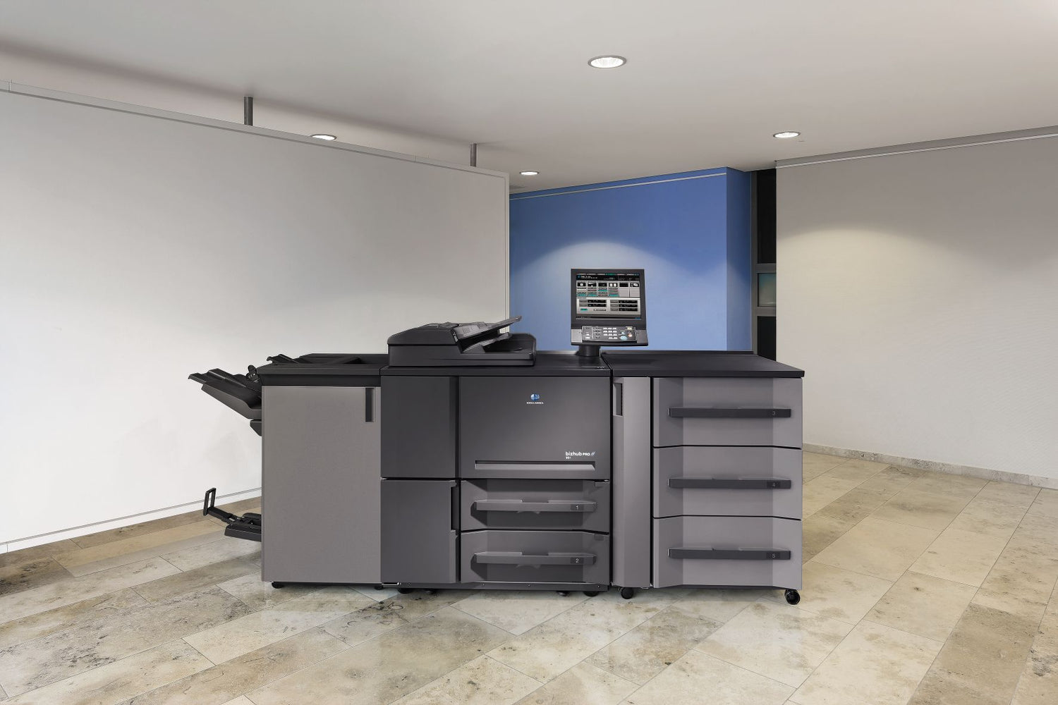 ماكينة كونيكا مينولتا مستعملة لون أسود 951