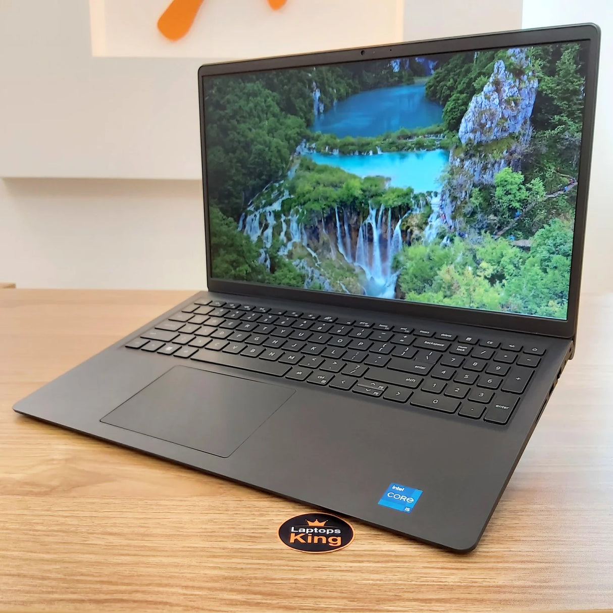 Dell Inspiron 3530 - Core i5 - 1334U - 16GB- 512GB SSD - Intel Iris xe Graphics -15.6"FHD - NO DVD - DOS - Black