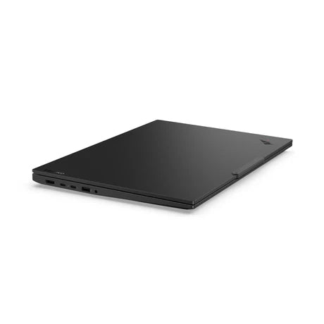 Lenovo Thinkpad P16v | 21KX000MAD | U7-155H,32GB(16+16) DDR5, 1 TB SSD M.2 2280 NVMe G4, Nvida RTX1000 6GB, Win 11 Pro 64,14.0 , ,3 Year Carry-in,3Y Premier Support+CO2 Offset 0.5 ton,
