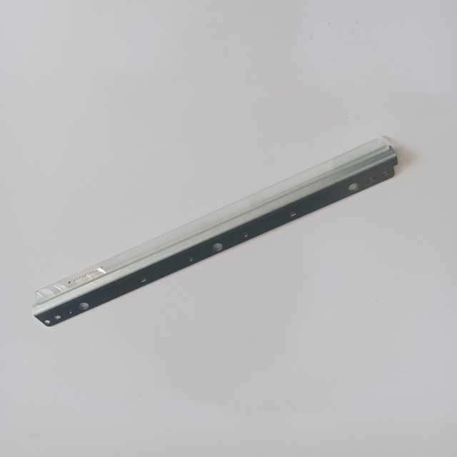 شفرة تنظيف طبلة Sharp DCB الأصلية باللون الأسود UCLEZOO11FCZZ AR235/375/276/236/258/316